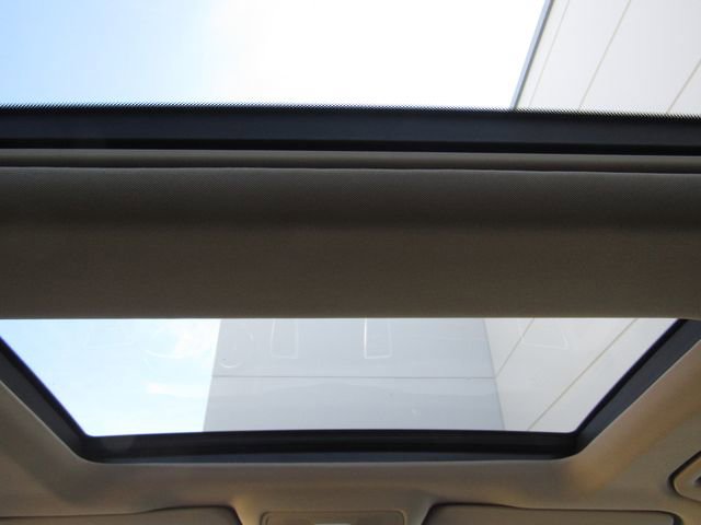 Certified 2015 Mercedes-Benz ML 350 4MATIC image 28
