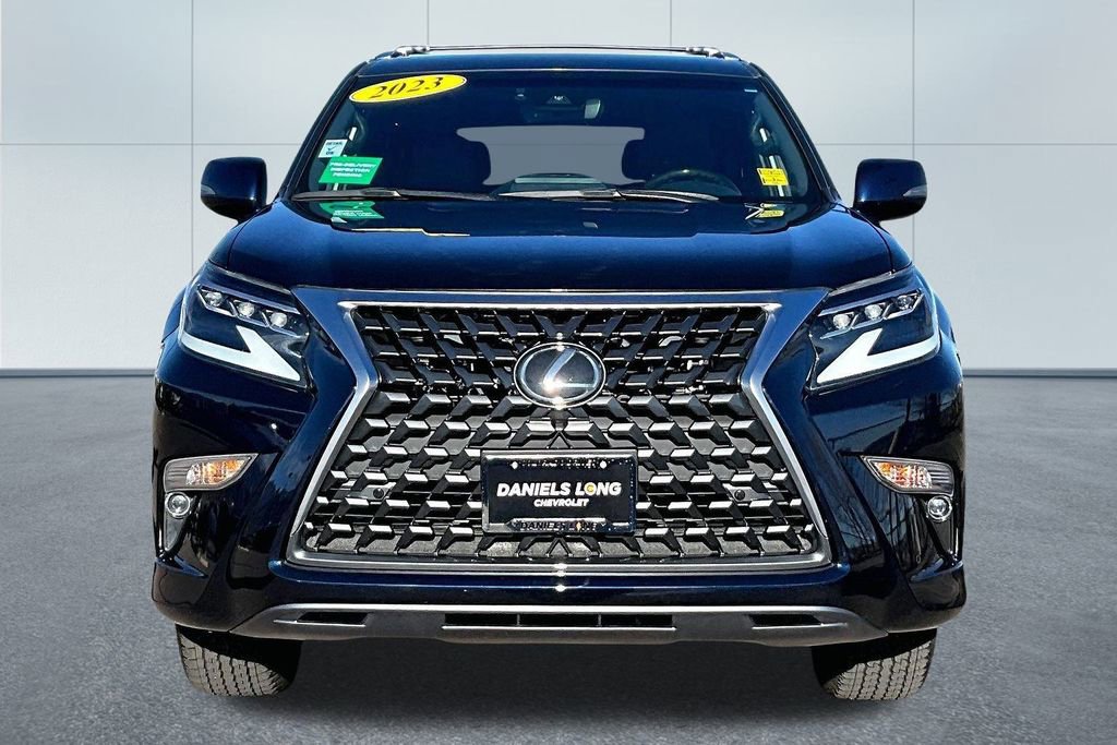 Used 2023 Lexus GX 460 Premium image 3
