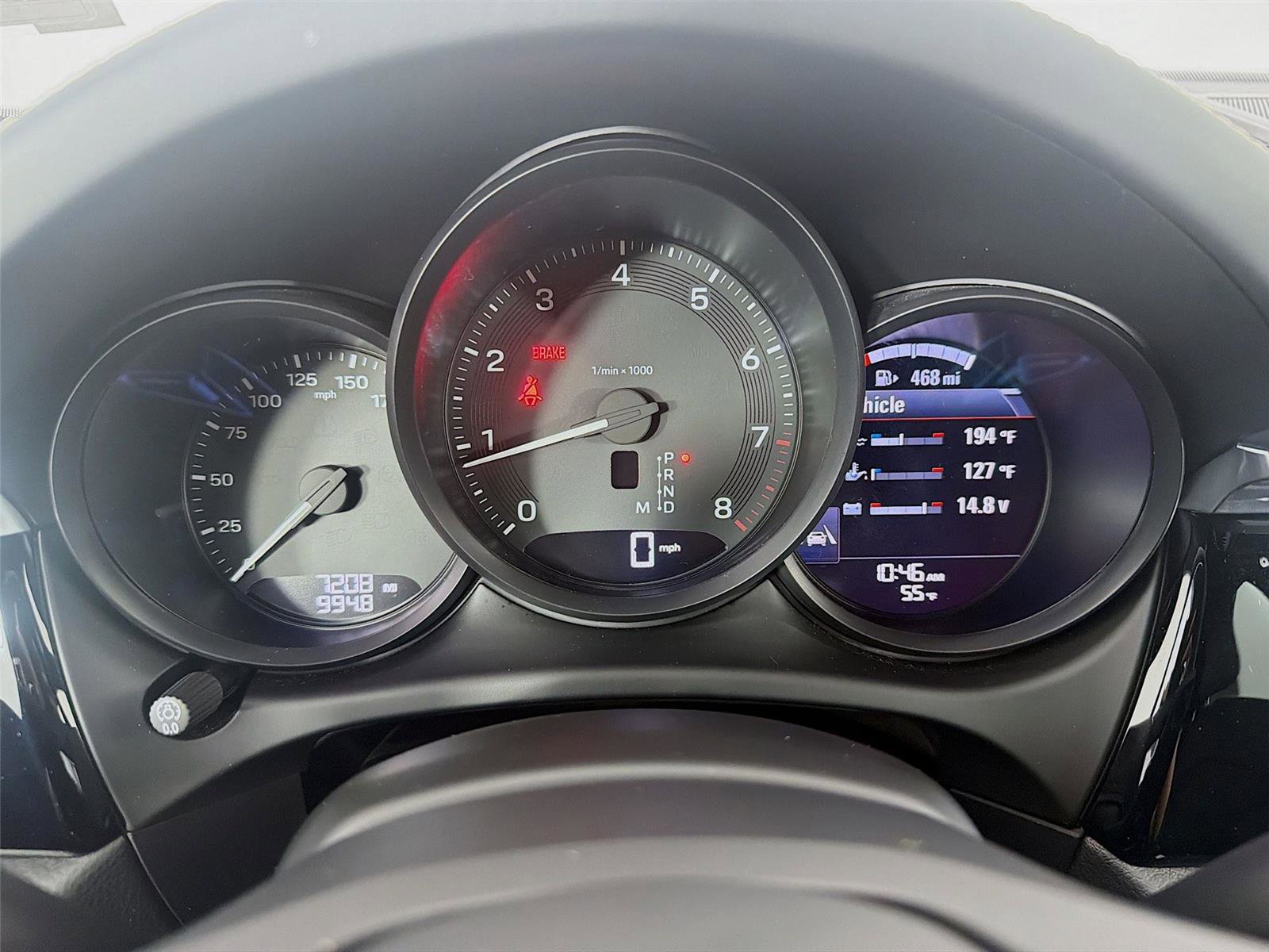 Certified 2025 Porsche Macan image 14