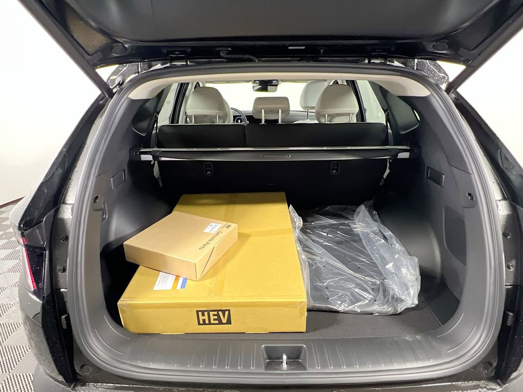 New 2026 Hyundai Tucson Limited image 27