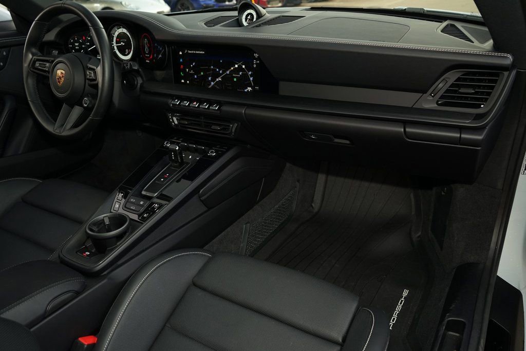 Used 2024 Porsche 911 Carrera GTS image 12