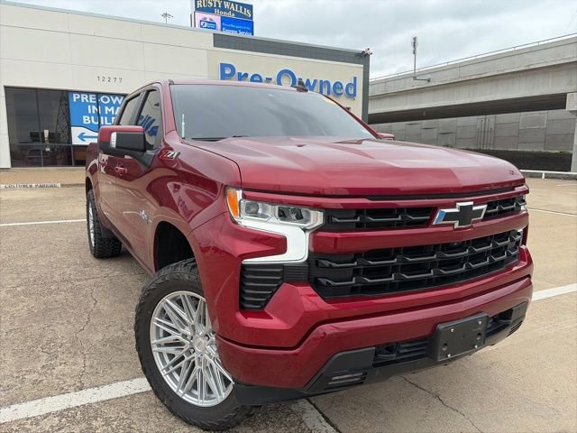 Used 2022 Chevrolet Silverado 1500 RST AWD/4WD image 1