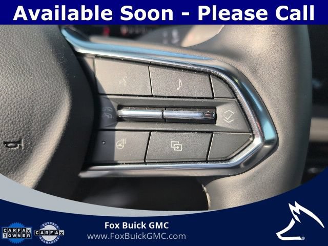 Used 2025 Chevrolet Traverse LT w/ Driver Confidence Package AWD/4WD image 16