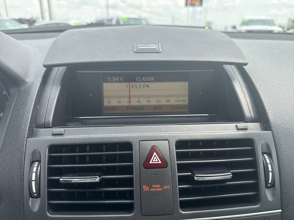 Used 2011 Mercedes-Benz C 300 Sedan image 30