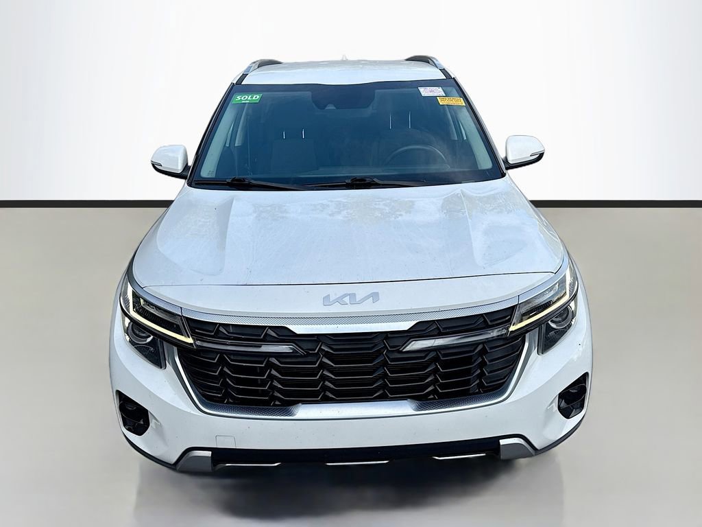 Used 2024 Kia Seltos S image 2