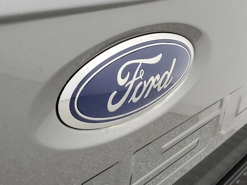 Used 2022 Ford F150 XLT w/ Equipment Group 302A High AWD/4WD image 25