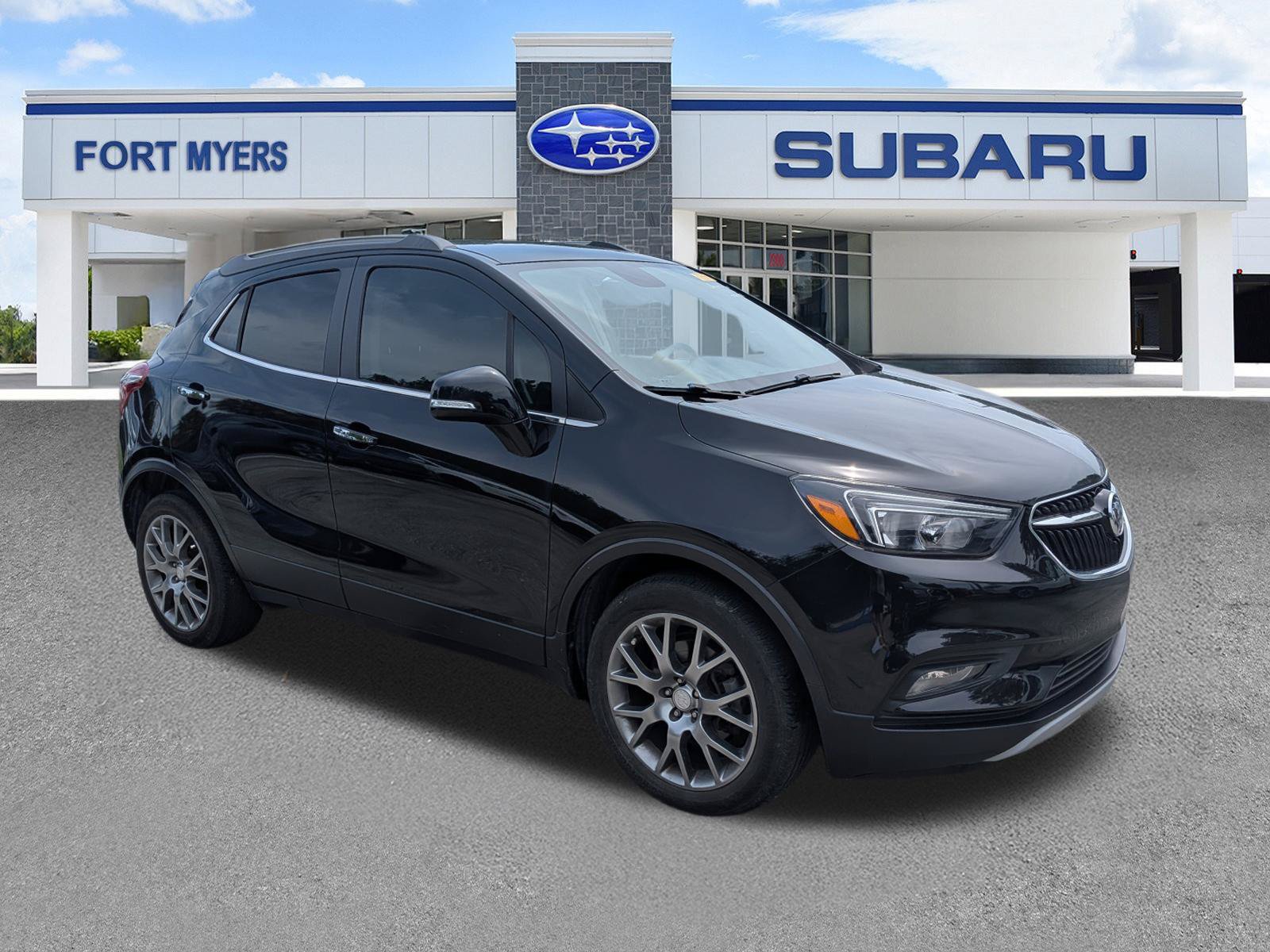Used 2018 Buick Encore Sport Touring w/ Safety Package FWD image 2
