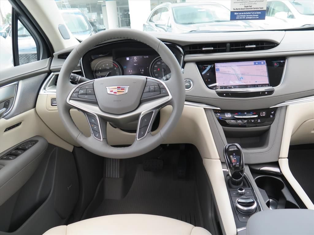 New 2026 Cadillac XT5 Premium Luxury w/ Driver Assist Package FWD image 22