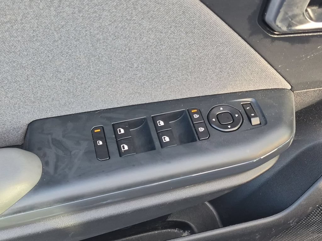 Certified 2025 Kia K4 GT-Line Turbo FWD image 23