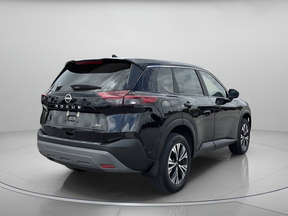 Used 2023 Nissan Rogue SV FWD image 3