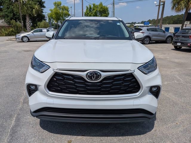 Used 2023 Toyota Highlander XLE image 9