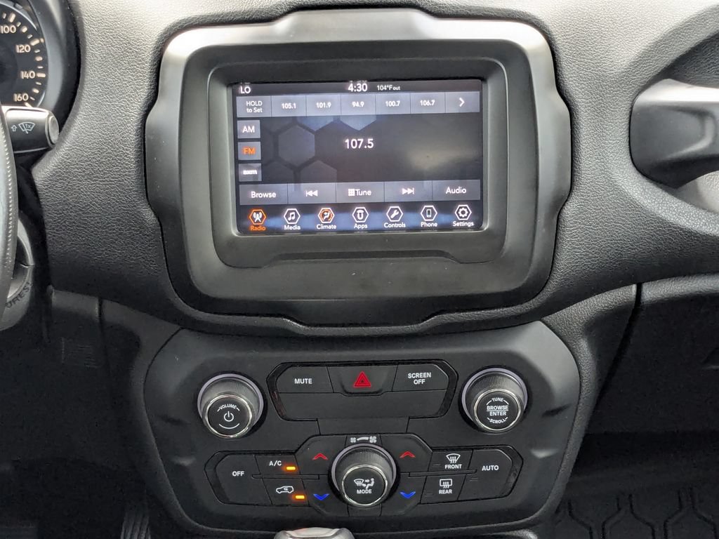 Used 2018 Jeep Renegade Limited FWD image 21
