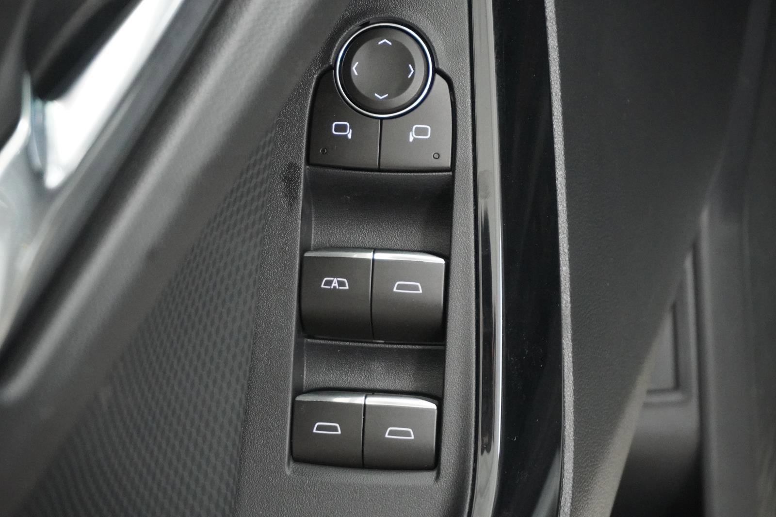 New 2026 Chevrolet Equinox RS w/ Convenience Package III image 15