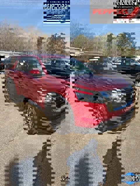 Used 2025 Nissan Pathfinder SL image 4