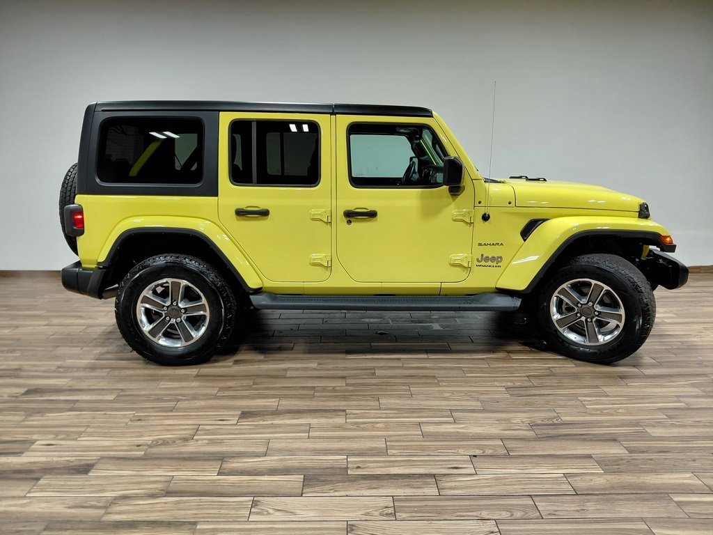 Used 2023 Jeep Wrangler Sahara w/ Cold Weather Group image 29