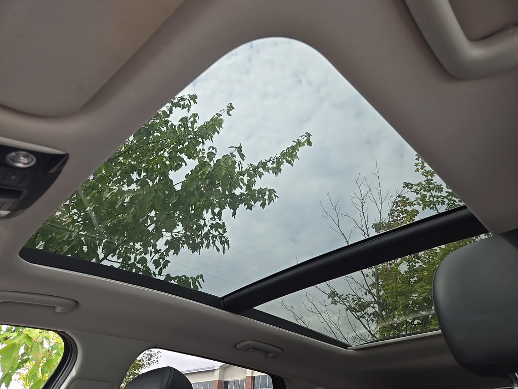 Certified 2023 Kia Sorento S w/ Panoramic Sunroof Package AWD/4WD image 27