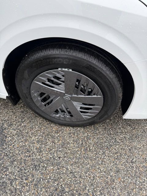 New 2026 Nissan Sentra SV image 10