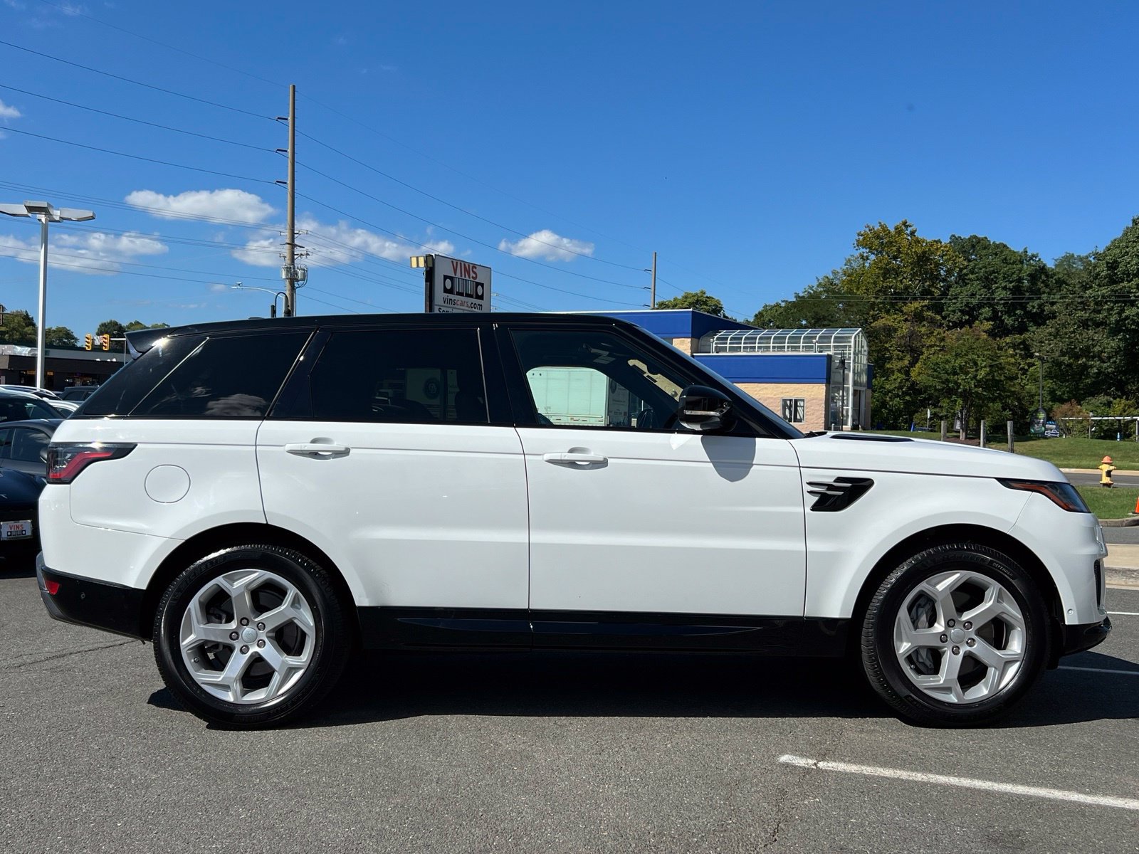 Used 2020 Land Rover Range Rover Sport HSE AWD/4WD image 30