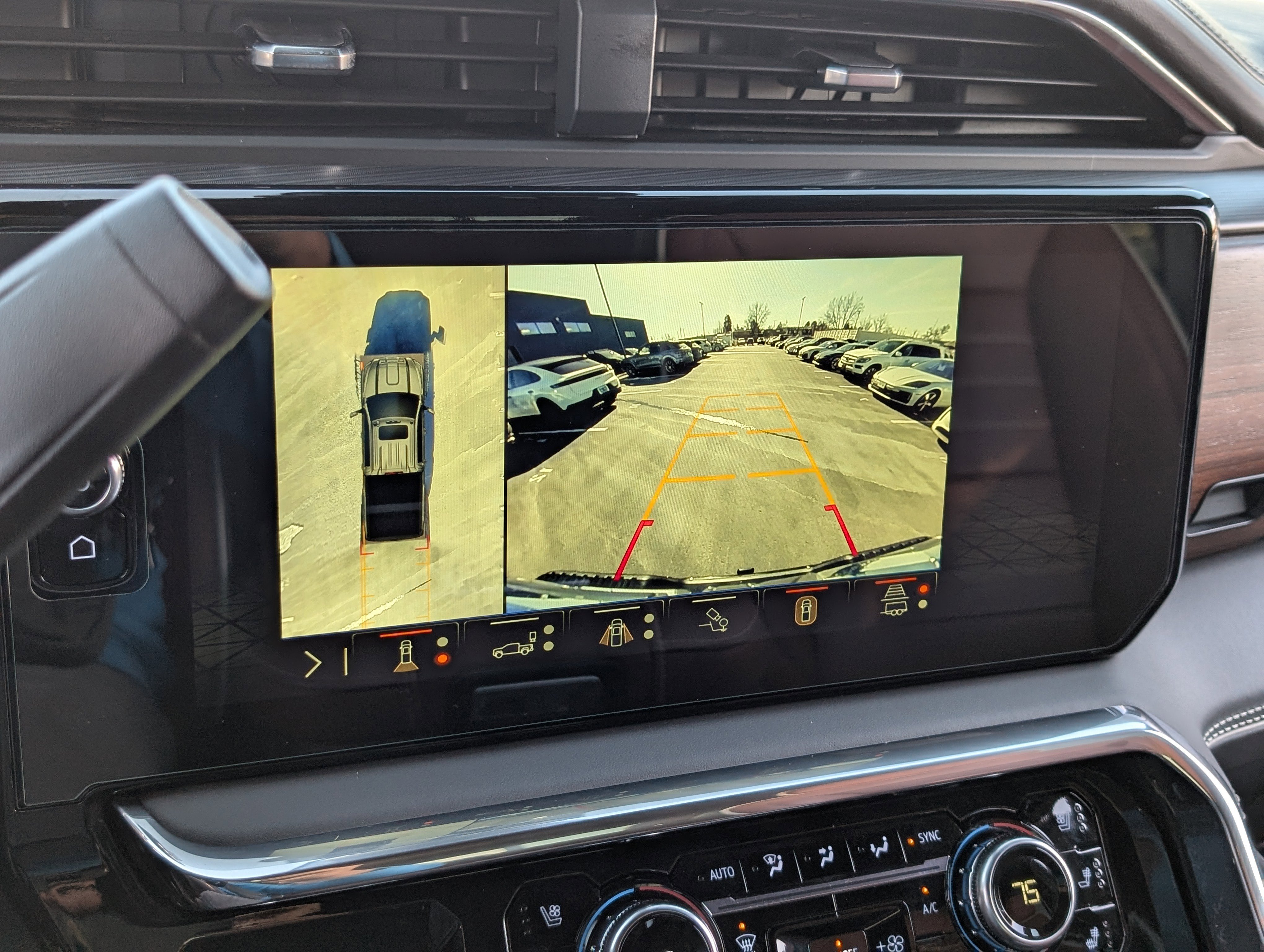 Used 2024 GMC Sierra 2500 Denali Ultimate w/ Max Trailering Package image 31