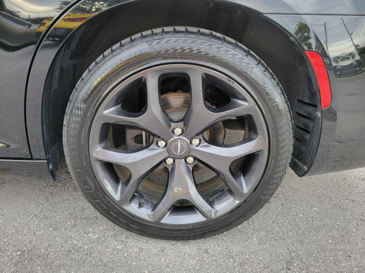 Used 2021 Chrysler 300 S image 13