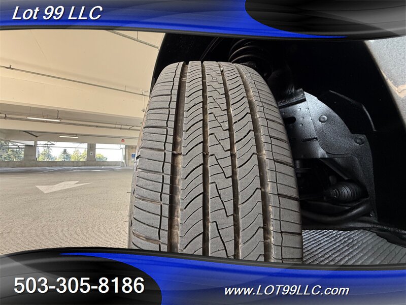 Used 2018 Dodge Grand Caravan SE w/ Power Convenience Group I FWD image 23