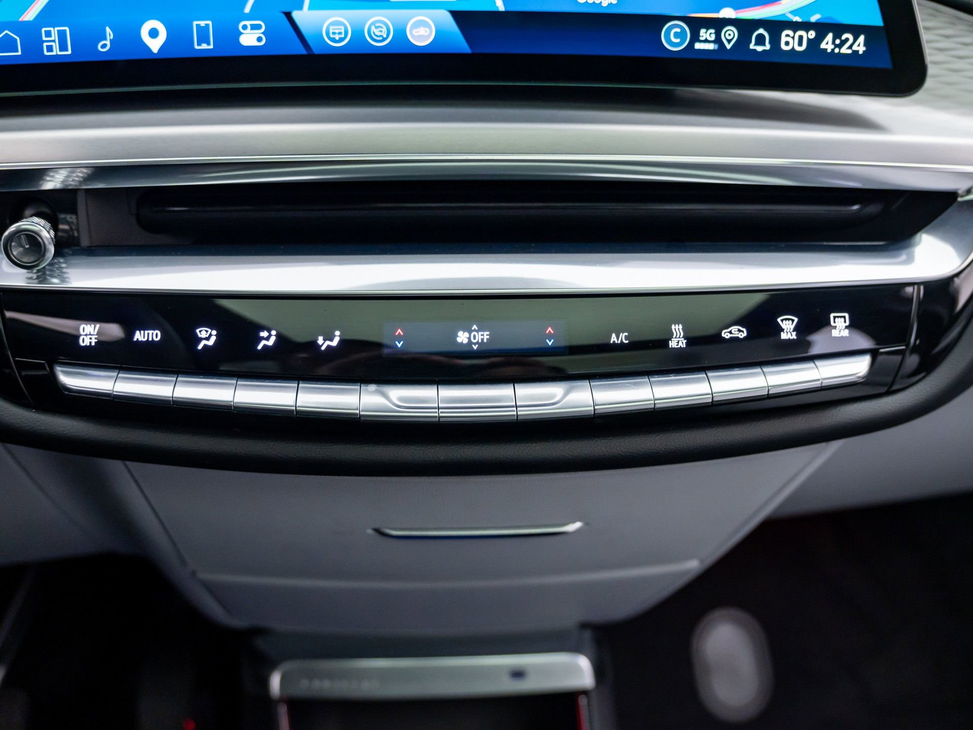 Certified 2024 Cadillac Lyriq Sport image 32