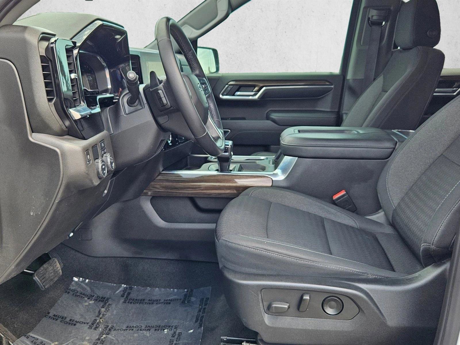 Used 2022 Chevrolet Silverado 1500 RST RWD image 15