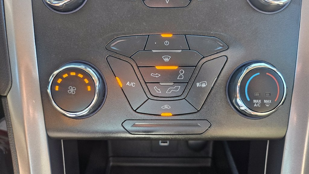 Used 2020 Ford Fusion S FWD image 34