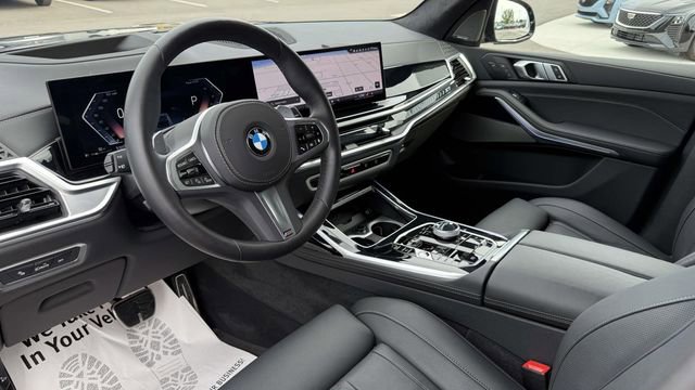 Used 2024 BMW X7 xDrive40i w/ Executive Package AWD/4WD image 14