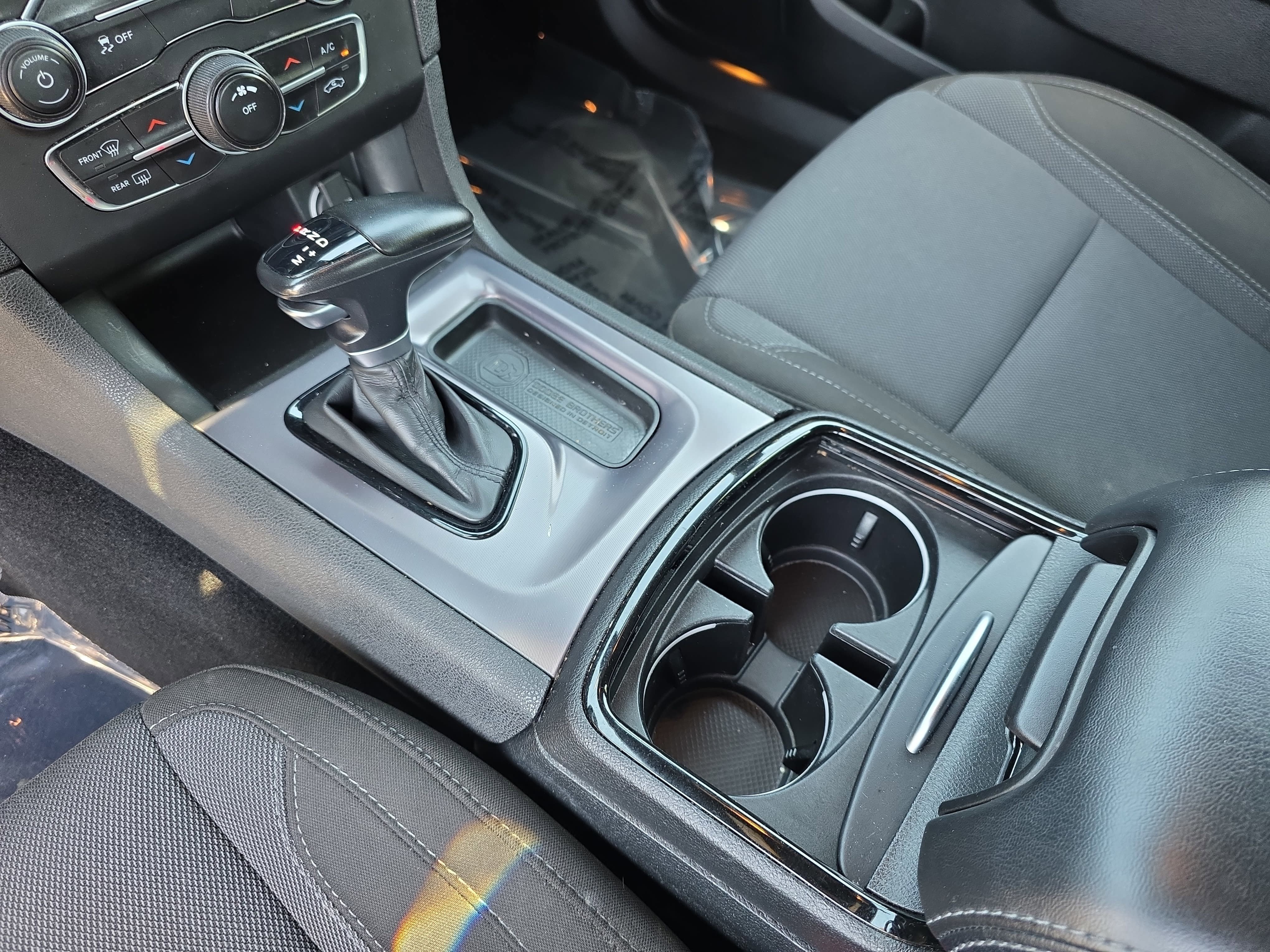 Used 2020 Dodge Charger SXT w/ Blacktop Package RWD image 22