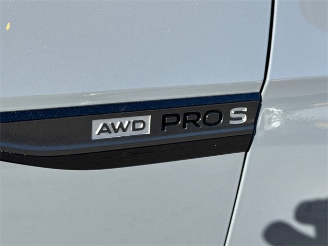 New 2026 Volkswagen ID.4 Pro S image 9