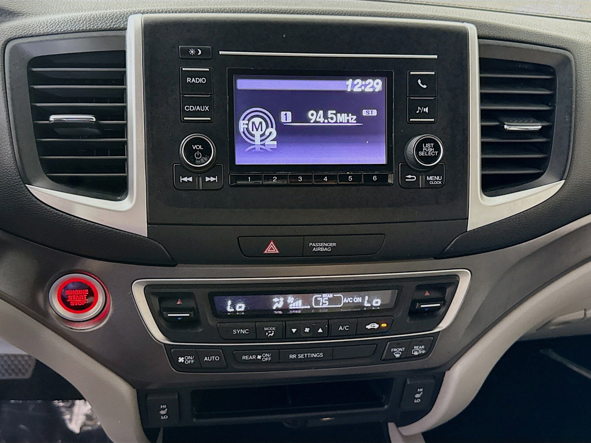 Used 2017 Honda Ridgeline RTL image 18