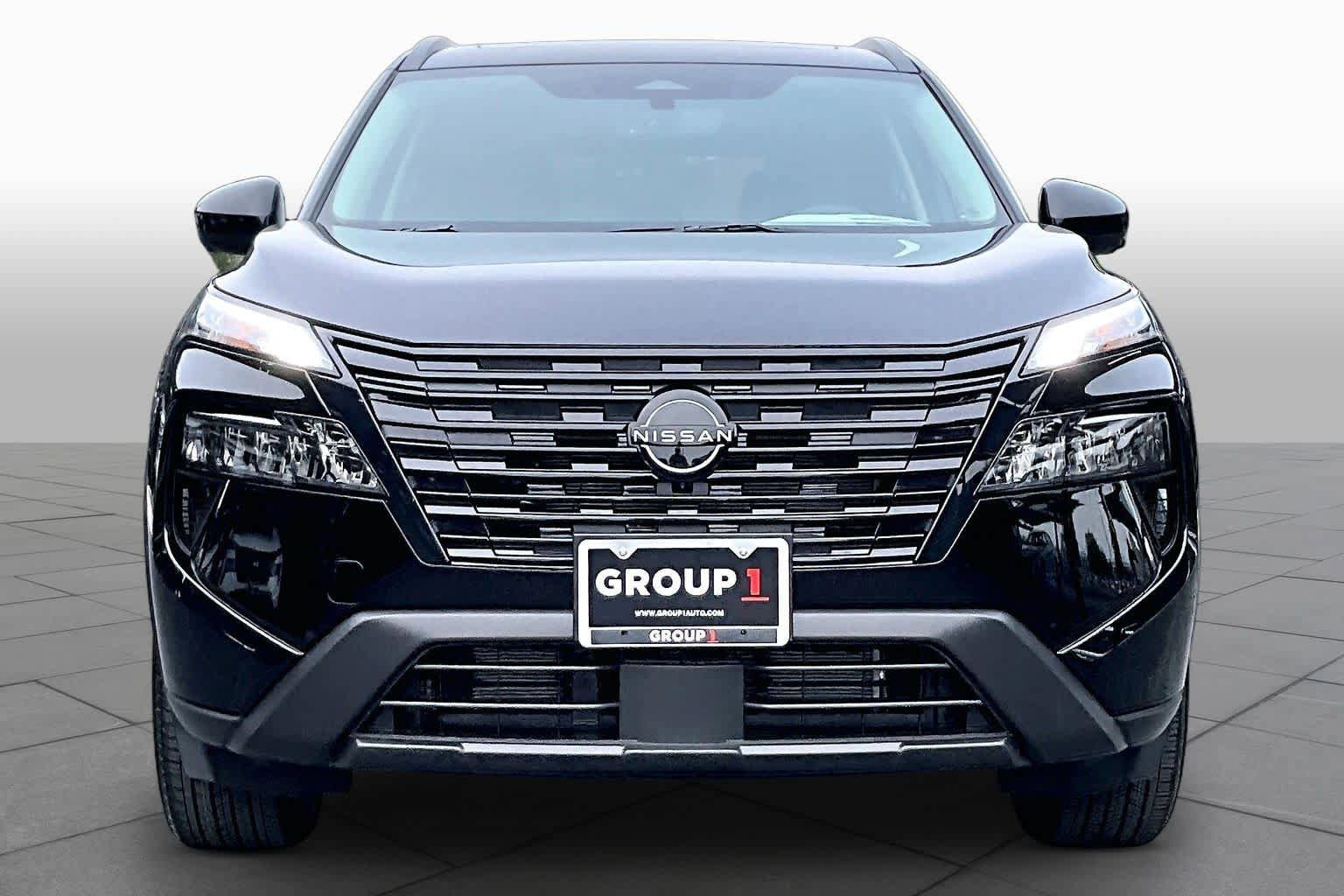 New 2026 Nissan Rogue SV FWD image 3