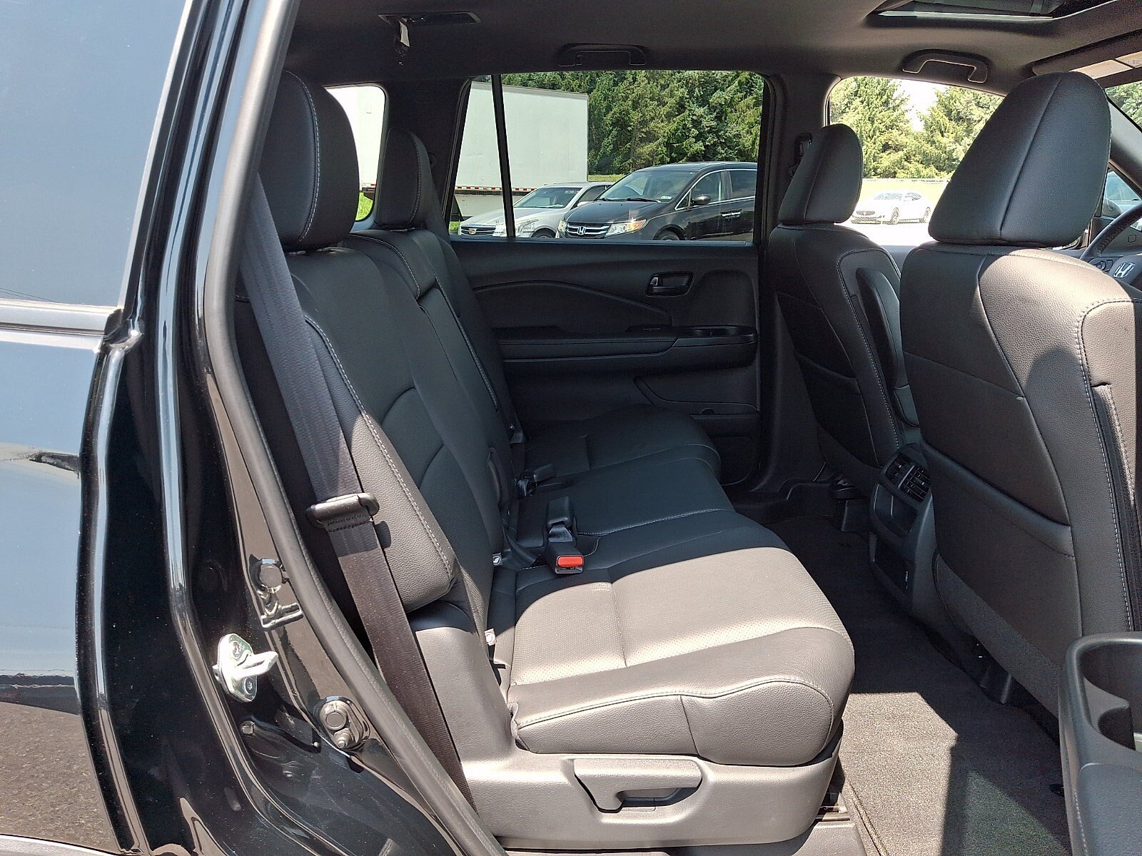 Used 2023 Honda Passport EX-L image 27