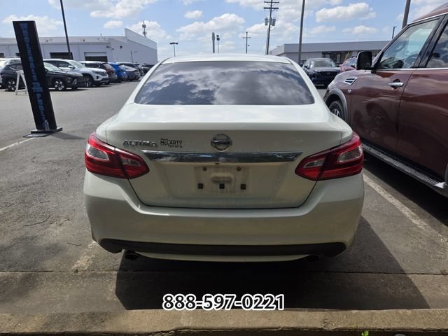 Used 2016 Nissan Altima 2.5 S w/ Power Driver Seat Package FWD image 7