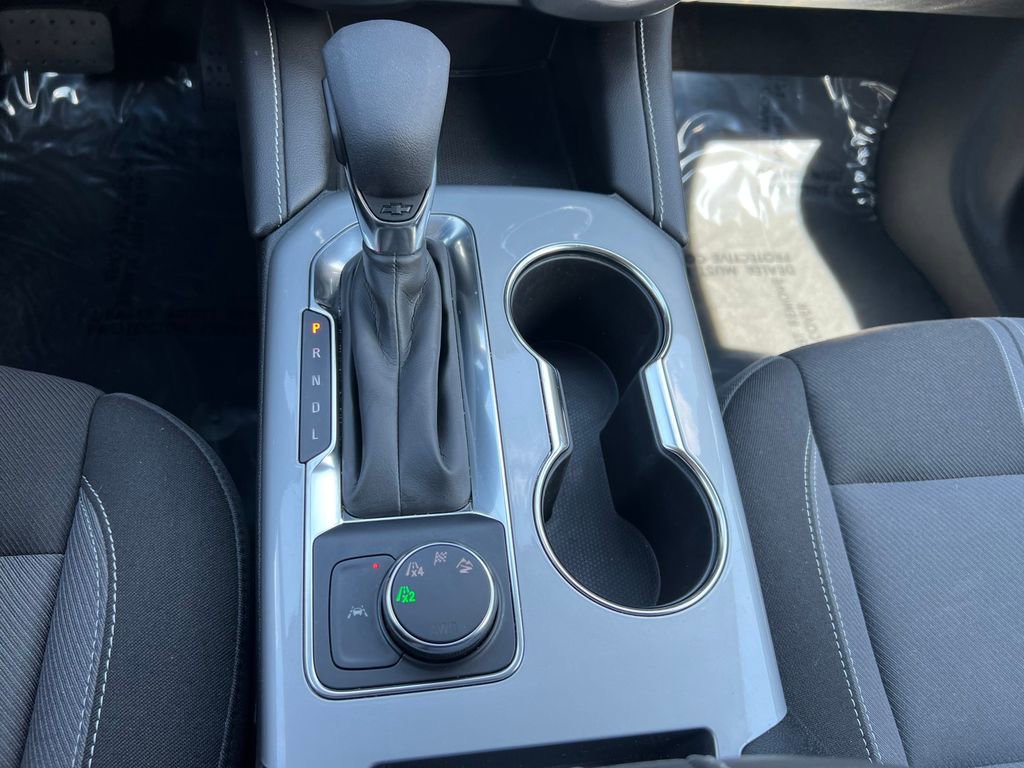 Used 2025 Chevrolet Blazer LT image 25