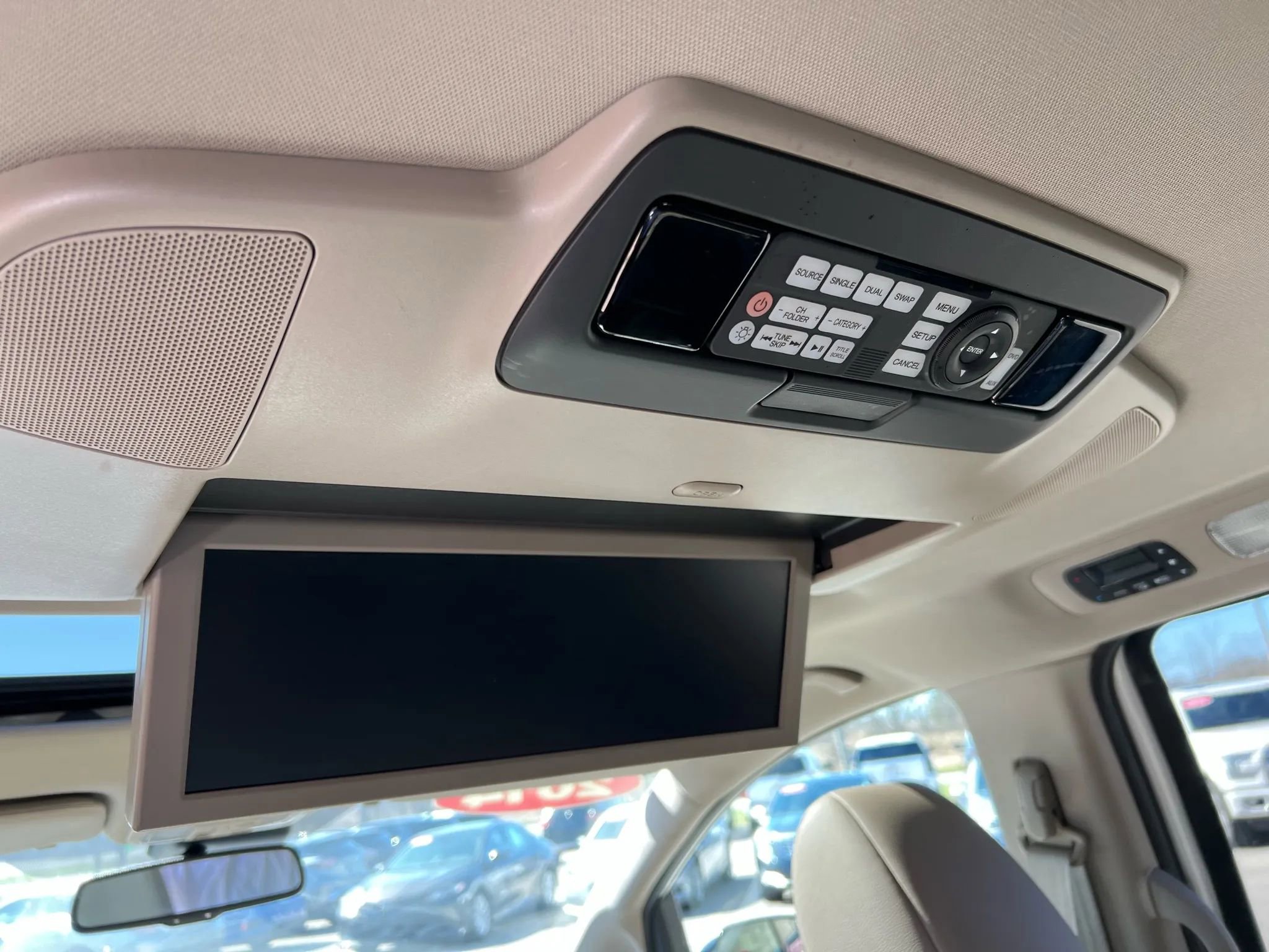 Used 2014 Honda Odyssey Touring image 25