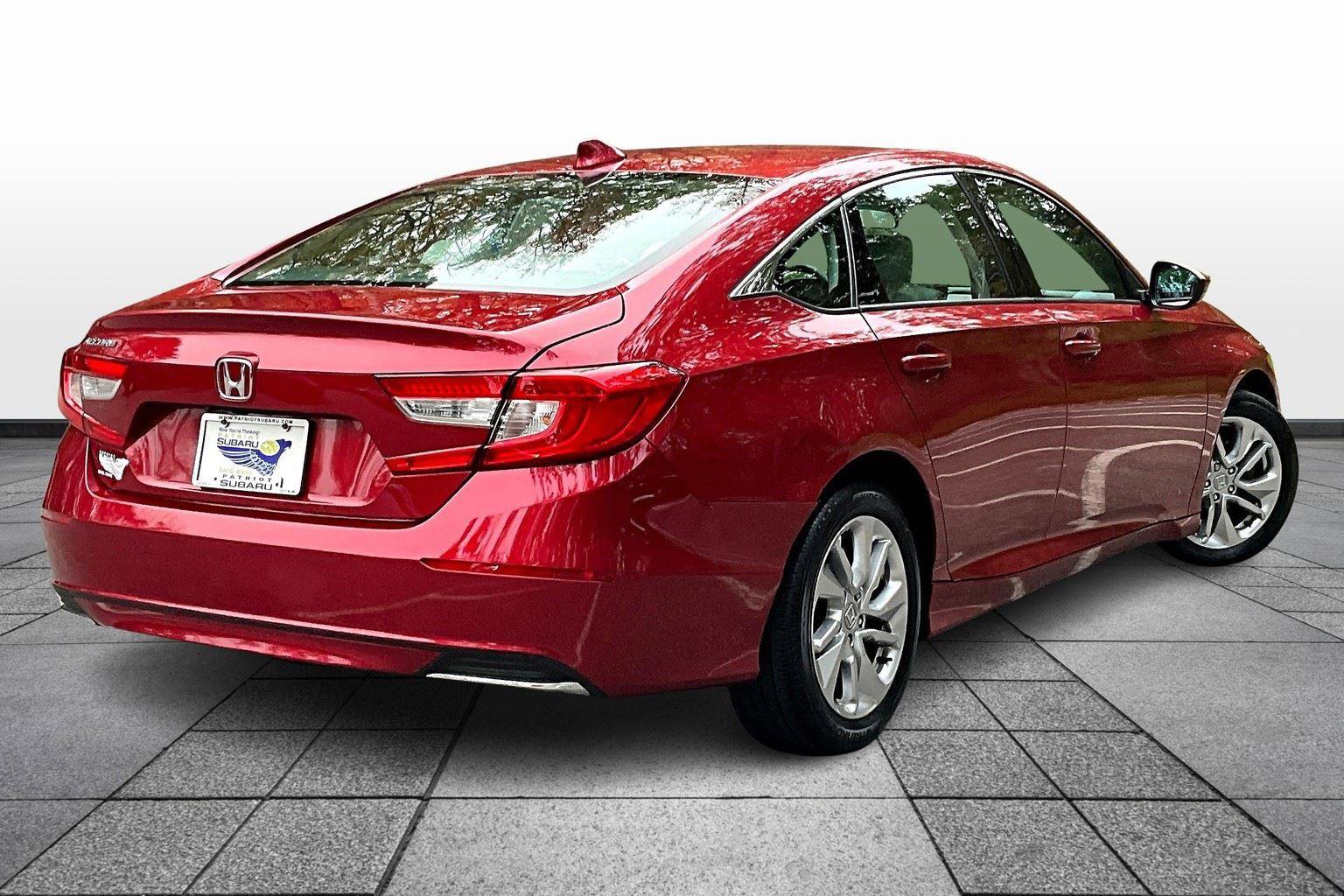 Used 2019 Honda Accord LX image 12