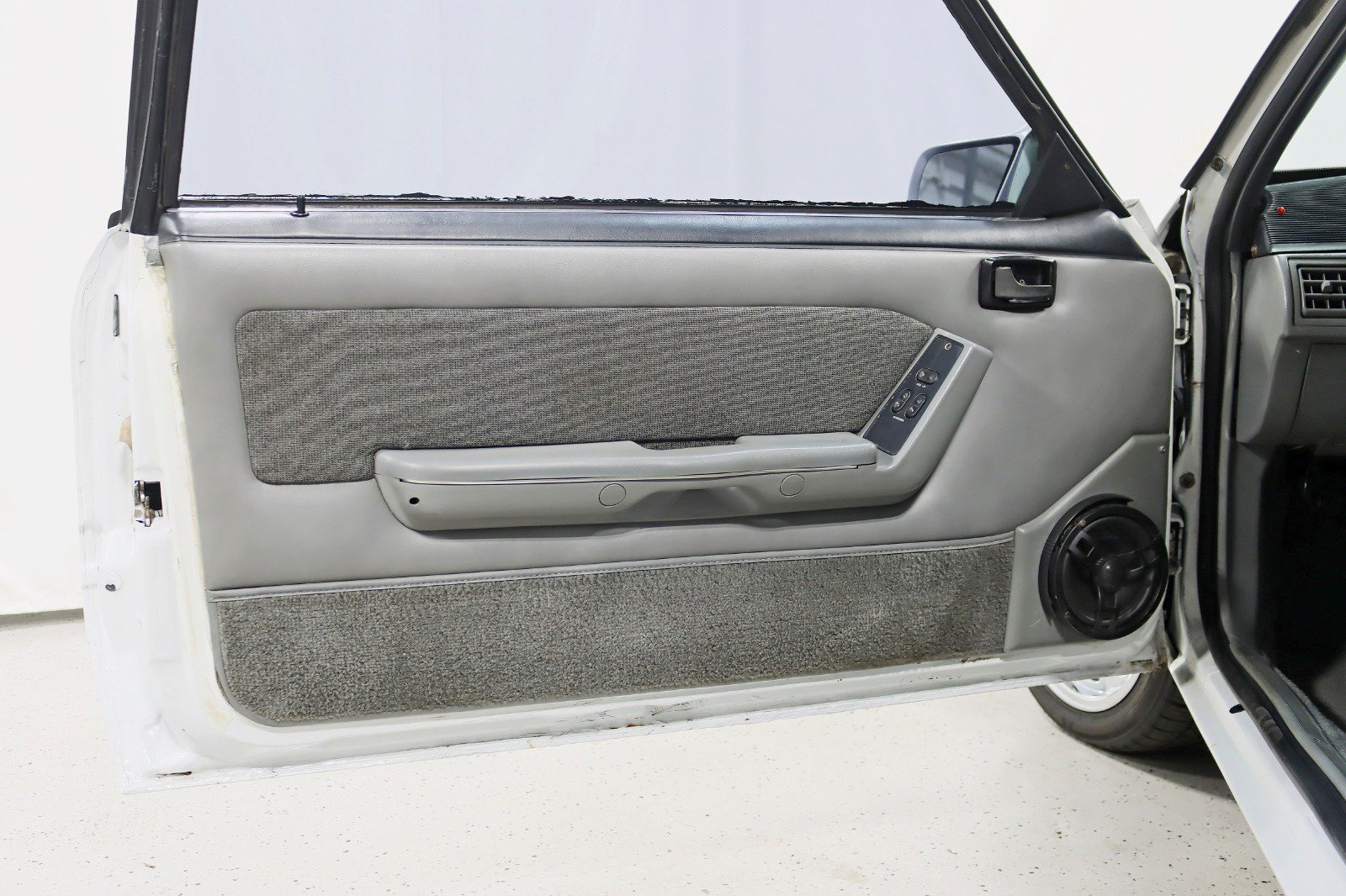 Used 1989 Ford Mustang LX RWD image 23