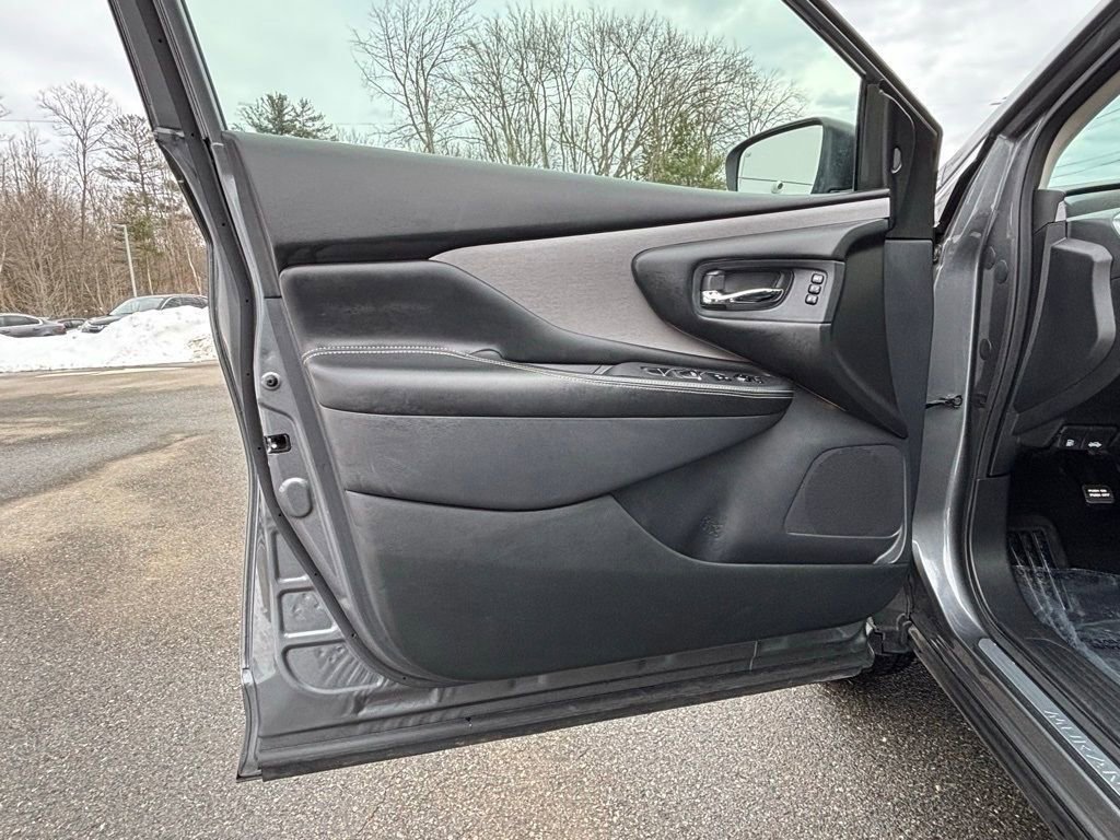 Used 2023 Nissan Murano SL image 9