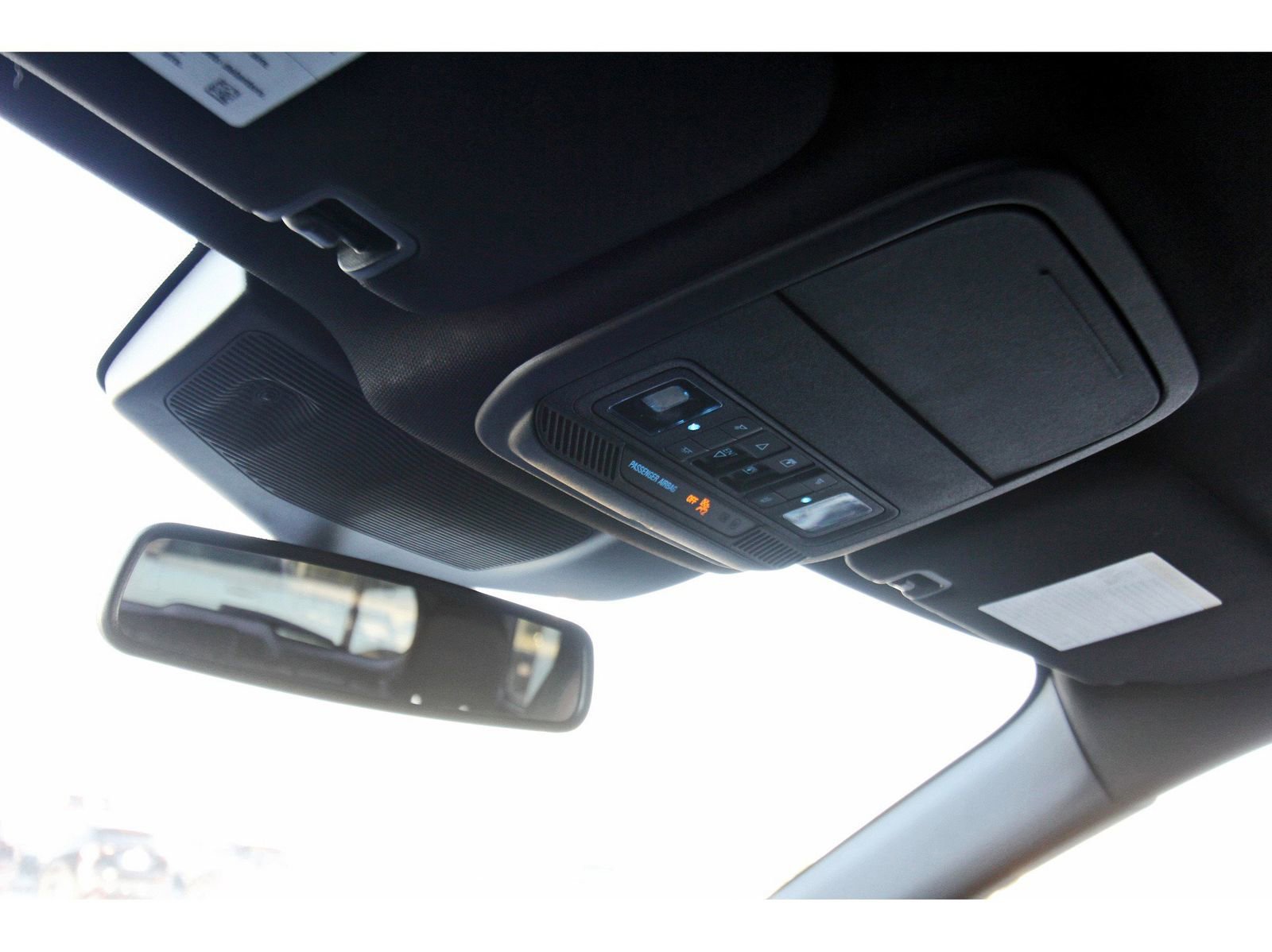 Used 2023 Ford Explorer ST-Line w/ Class IV Trailer Tow Package image 25