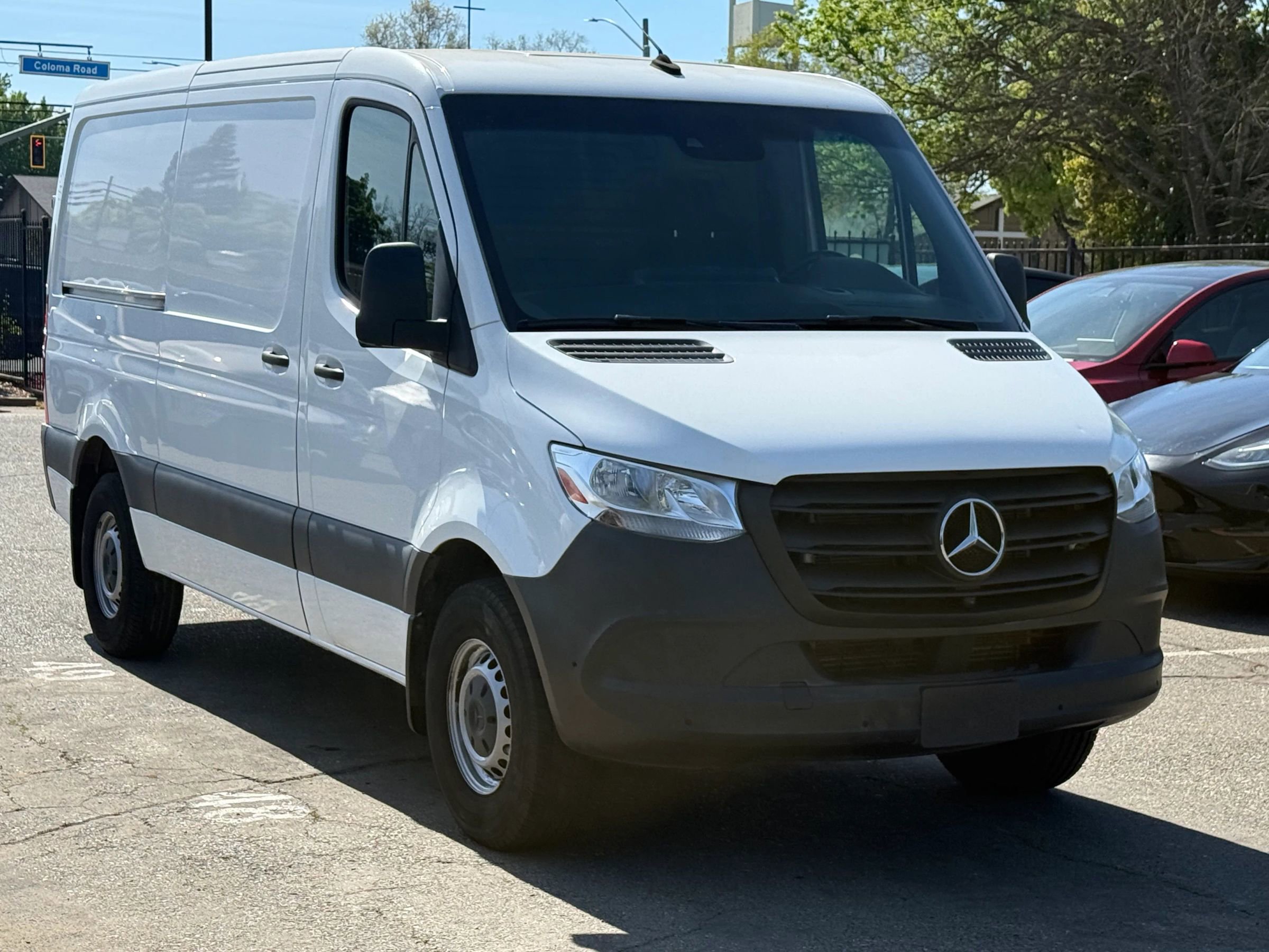 Used 2022 Mercedes-Benz Sprinter 1500 image 3