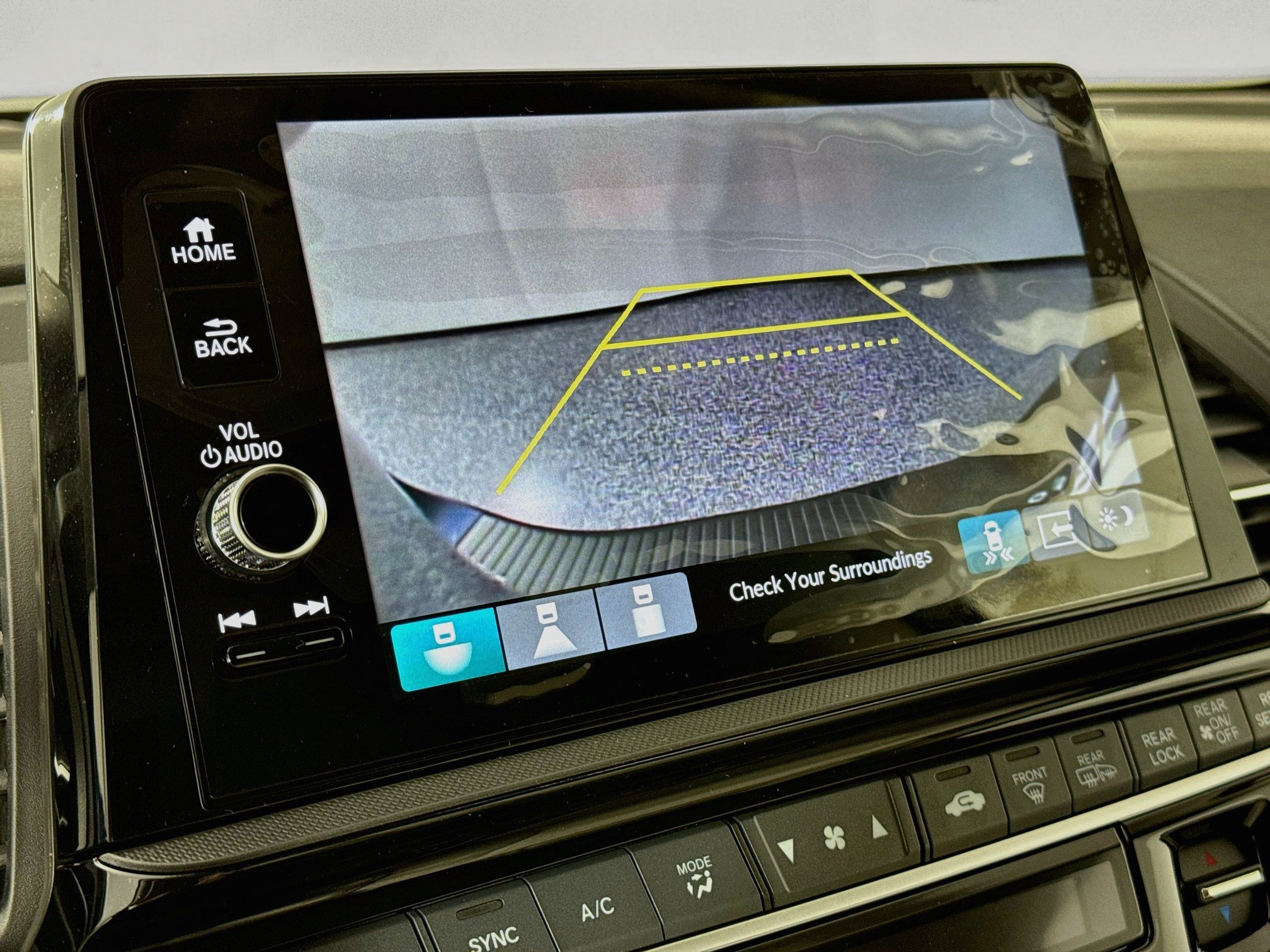 New 2027 Honda Odyssey Touring image 14