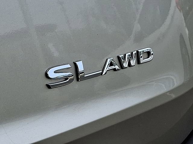 Used 2022 Nissan Rogue SL image 29