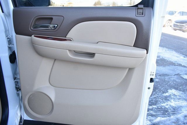 Used 2010 Chevrolet Silverado 1500 LTZ w/ Convenience Package image 32