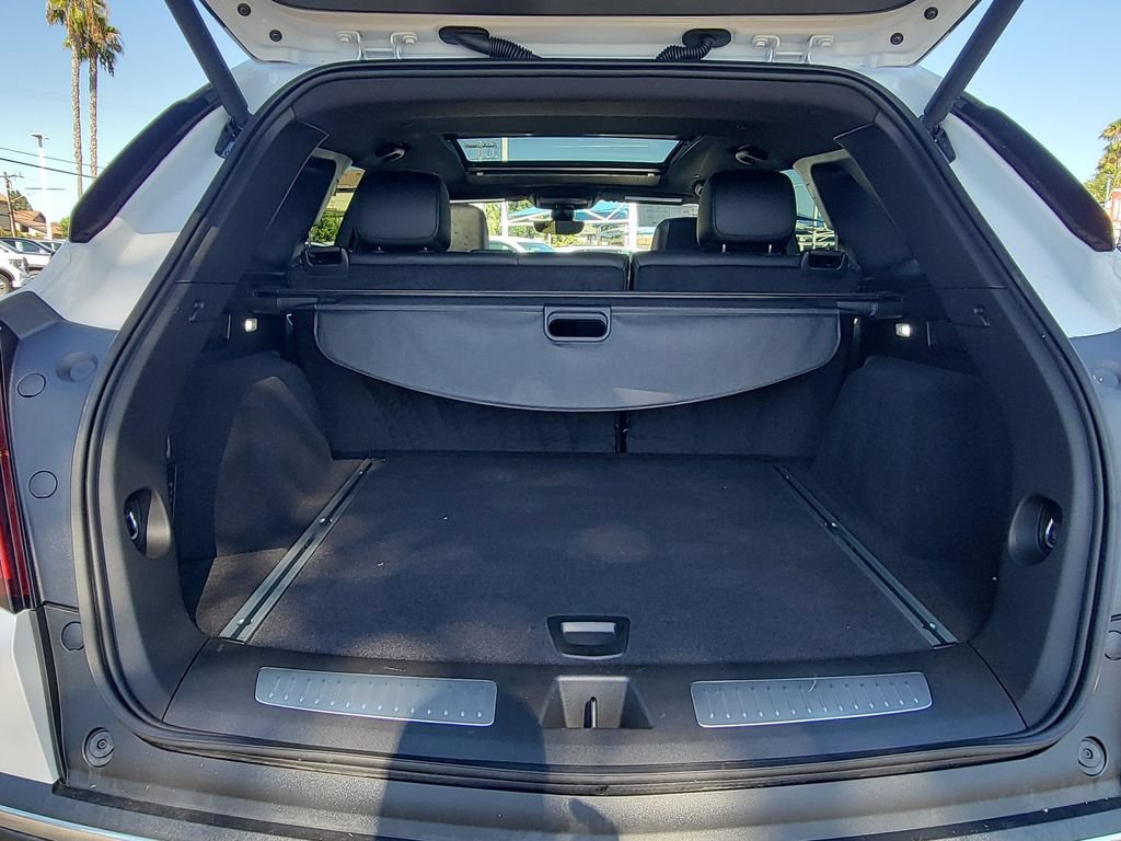 Used 2026 Cadillac XT5 Premium Luxury w/ Driver Assist Package FWD image 26