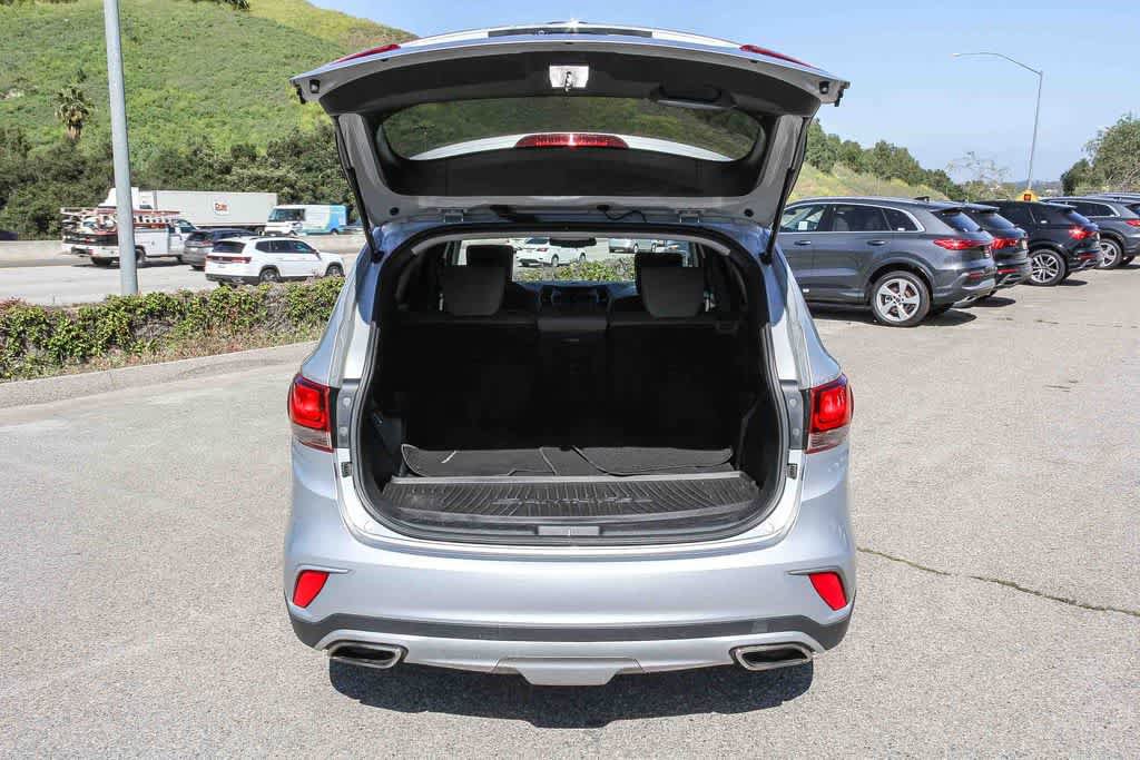 Used 2017 Hyundai Santa Fe SE image 23