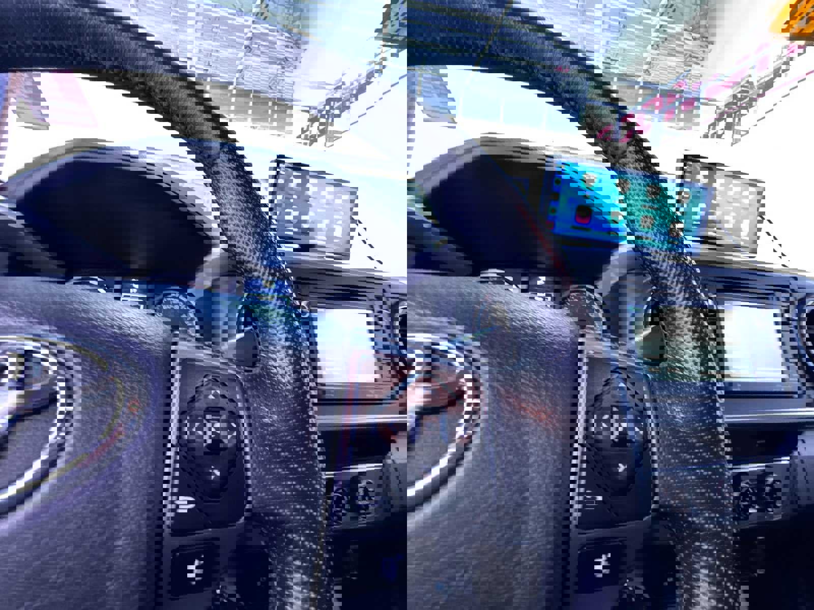 Used 2016 Toyota Tacoma SR5 image 20