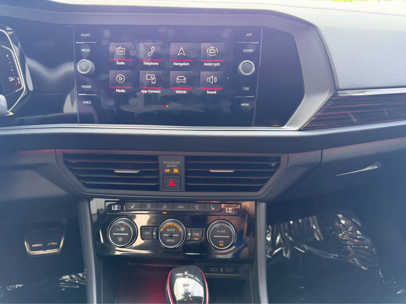 Used 2022 Volkswagen Jetta GLI Autobahn image 15