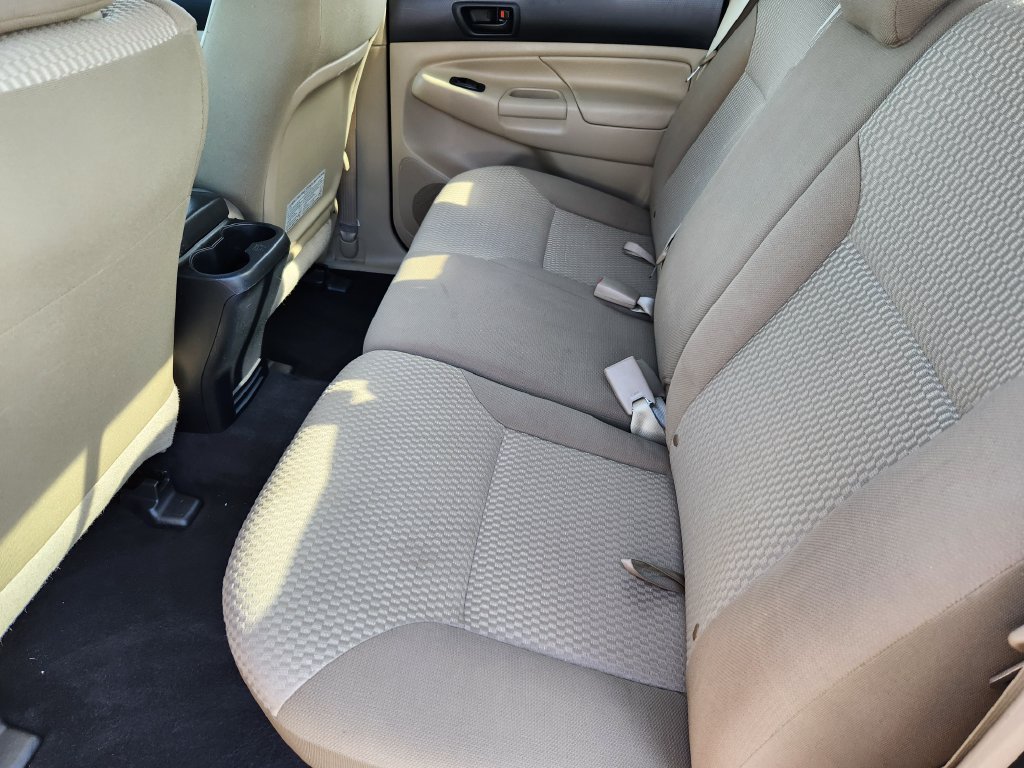Used 2012 Toyota Tacoma 4x4 Double Cab w/ SR5 Pkg image 19